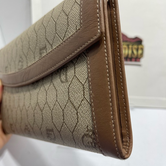 Christian Dior Medium Wallet. - Picture 2 of 8